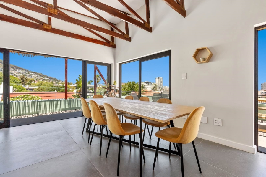 4 Bedroom Property for Sale in Sea Point Western Cape